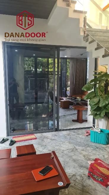 Cửa Trượt Nhôm Kính | VVK02